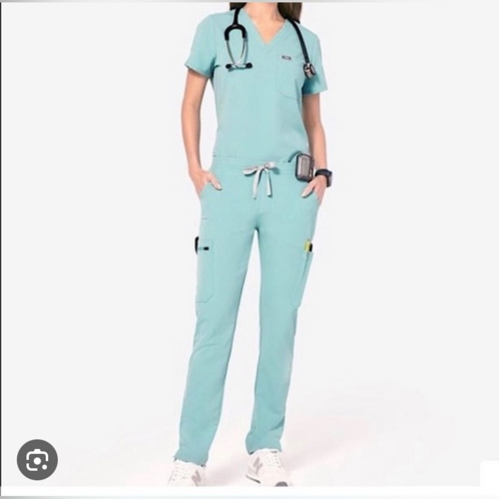 Figs xs petite skinny yola scrub pants